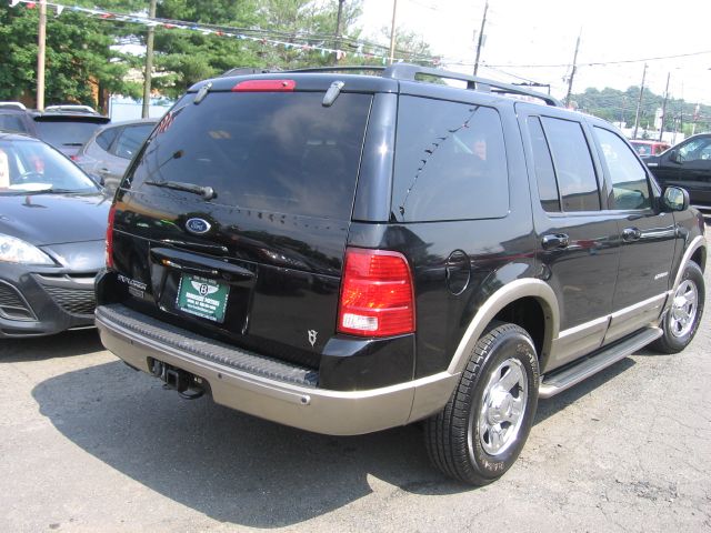 2002 Ford Explorer E320 - Extra Sharp