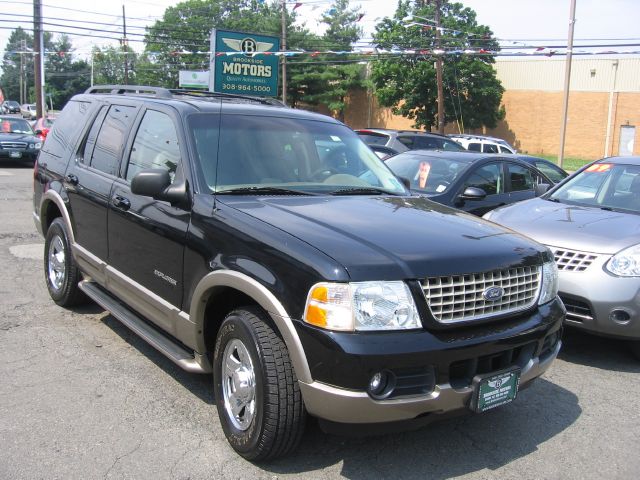 2002 Ford Explorer E320 - Extra Sharp