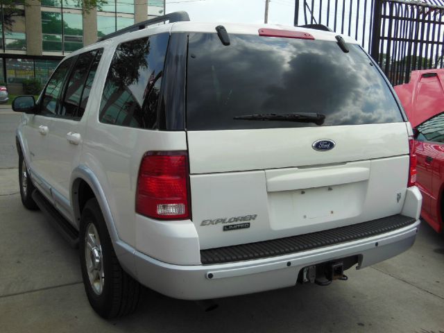 2002 Ford Explorer Super