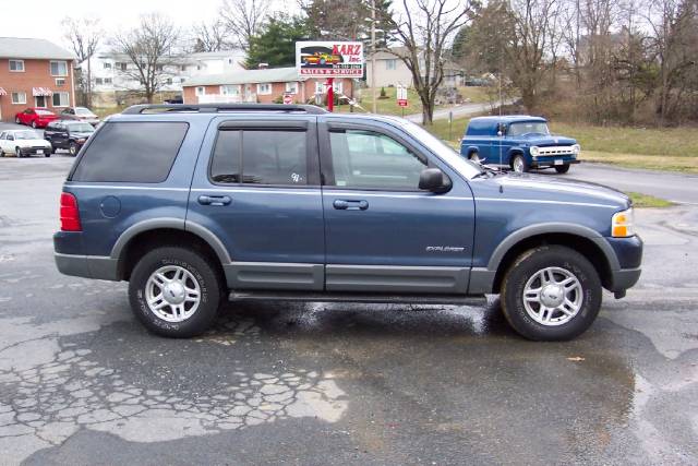 2002 Ford Explorer ESi