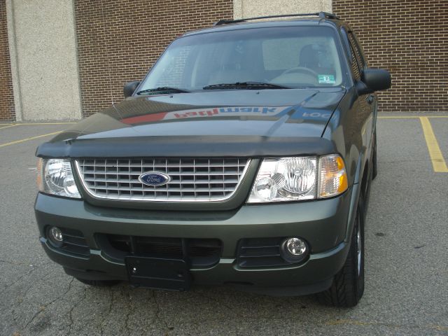 2002 Ford Explorer Super