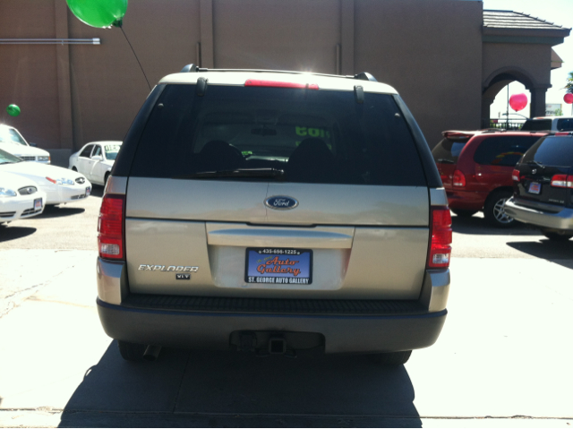 2002 Ford Explorer SL 4x4 Regular Cab