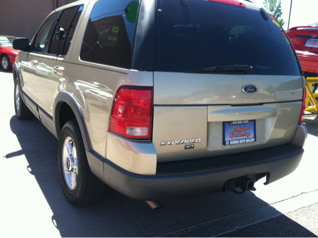 2002 Ford Explorer SL 4x4 Regular Cab