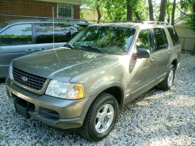 2002 Ford Explorer E320 - Extra Sharp