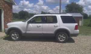 2002 Ford Explorer C1500 LS