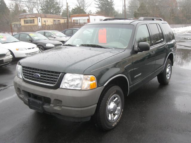 2002 Ford Explorer XLS