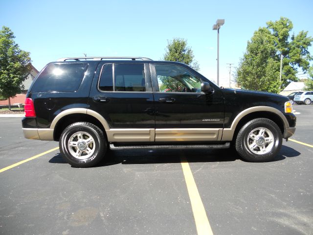 2002 Ford Explorer E320 - Extra Sharp