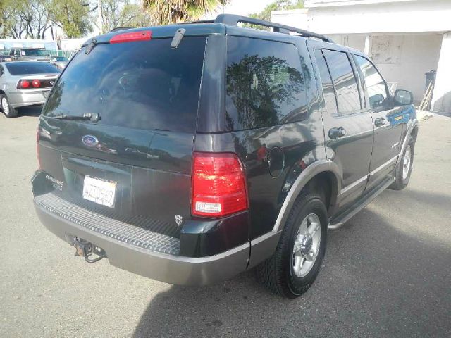 2002 Ford Explorer E320 - Extra Sharp