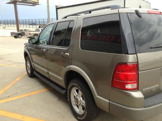 2002 Ford Explorer SL 4x4 Regular Cab