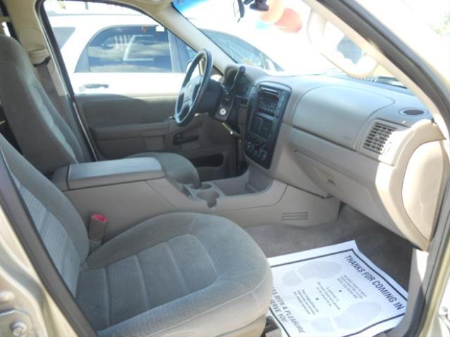 2002 Ford Explorer ESi