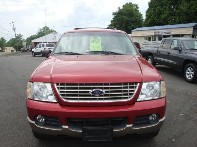 2002 Ford Explorer E320 - Extra Sharp