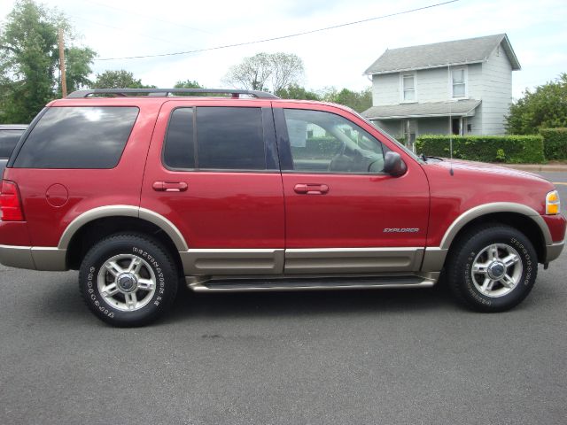 2002 Ford Explorer E320 - Extra Sharp