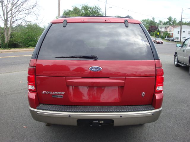 2002 Ford Explorer E320 - Extra Sharp