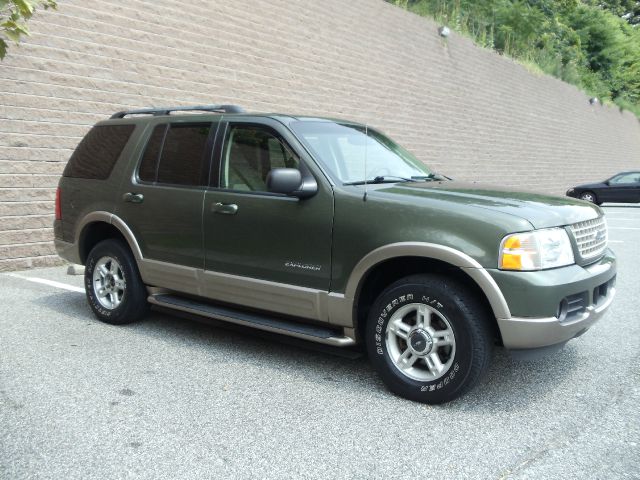 2002 Ford Explorer E320 - Extra Sharp