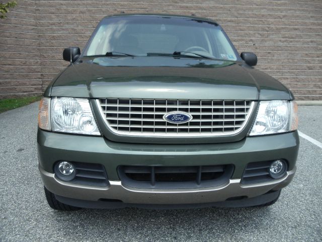 2002 Ford Explorer E320 - Extra Sharp