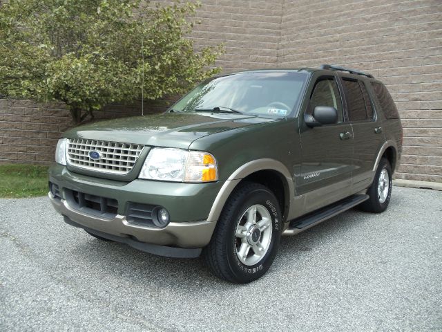 2002 Ford Explorer E320 - Extra Sharp