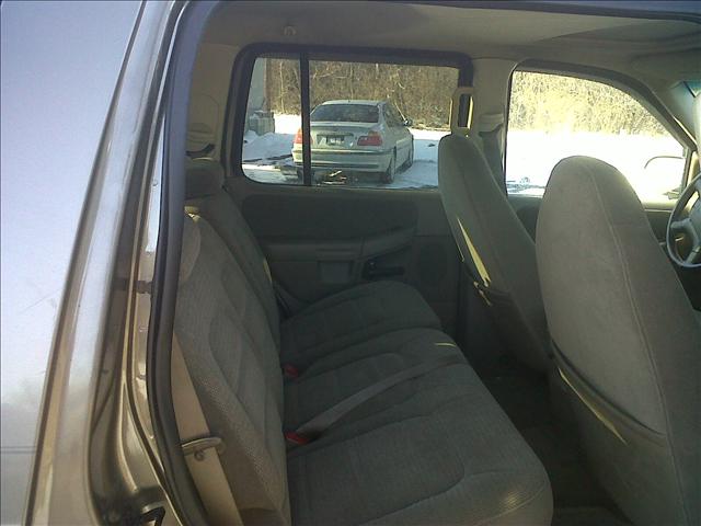 2002 Ford Explorer ESi