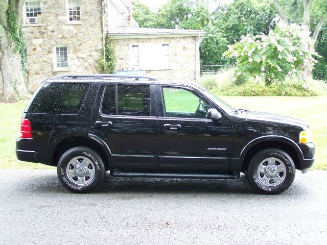 2002 Ford Explorer Super