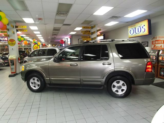 2002 Ford Explorer Super