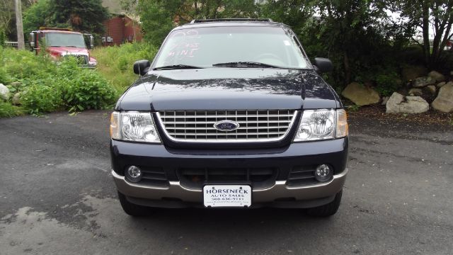 2002 Ford Explorer E320 - Extra Sharp