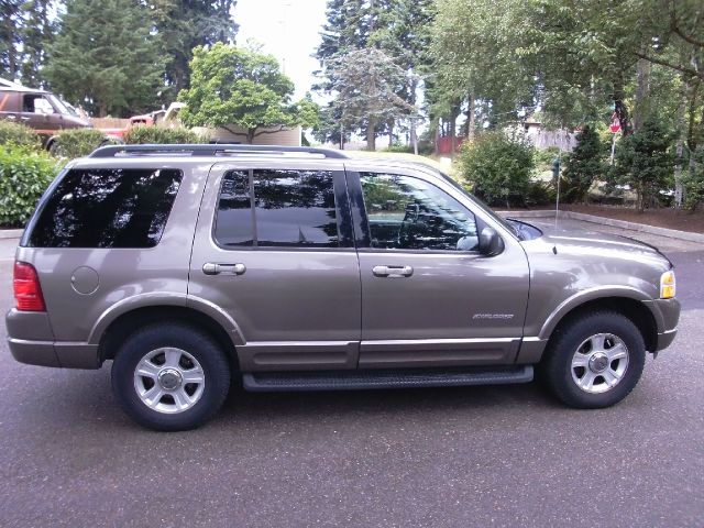 2002 Ford Explorer Super