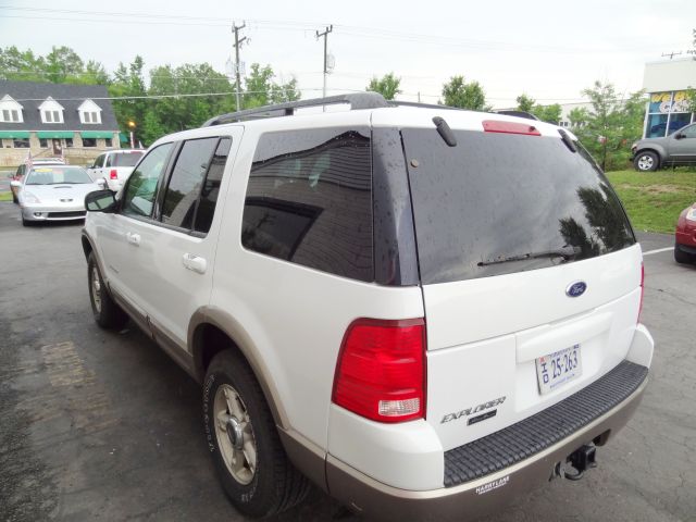 2002 Ford Explorer E320 - Extra Sharp