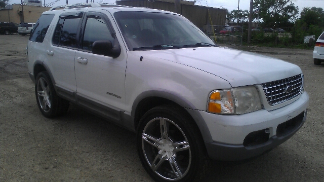 2002 Ford Explorer SL 4x4 Regular Cab