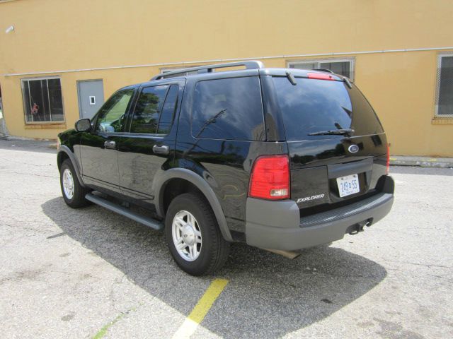 2003 Ford Explorer 2500 4WD