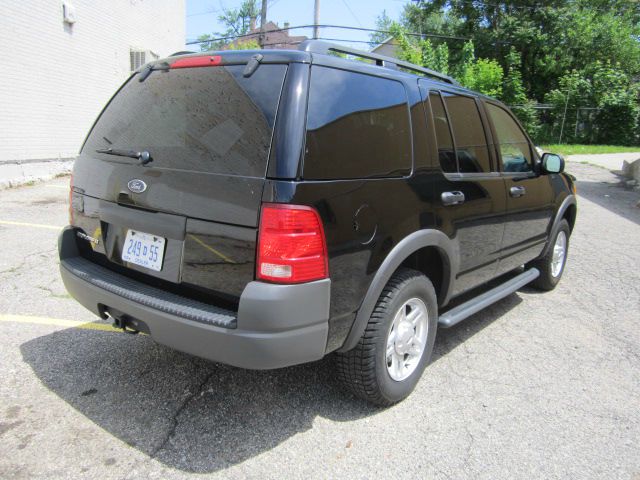 2003 Ford Explorer 2500 4WD