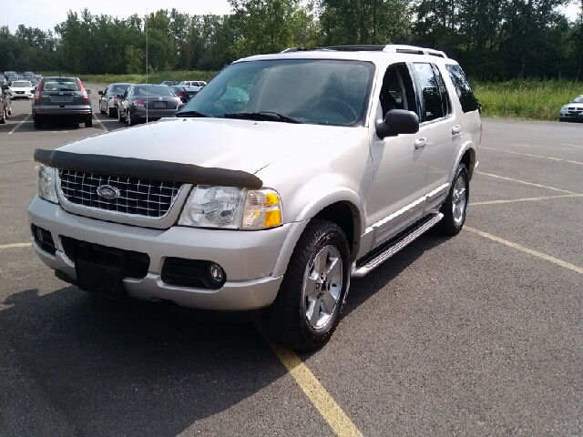 2003 Ford Explorer SLS Base