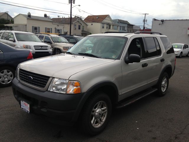 2003 Ford Explorer L AUTO W/cloth