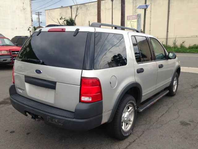 2003 Ford Explorer L AUTO W/cloth