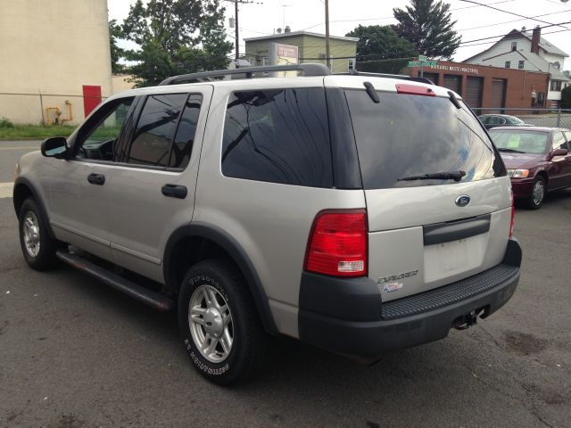 2003 Ford Explorer L AUTO W/cloth