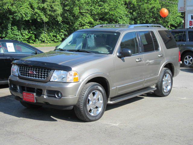 2003 Ford Explorer 2dr LWB