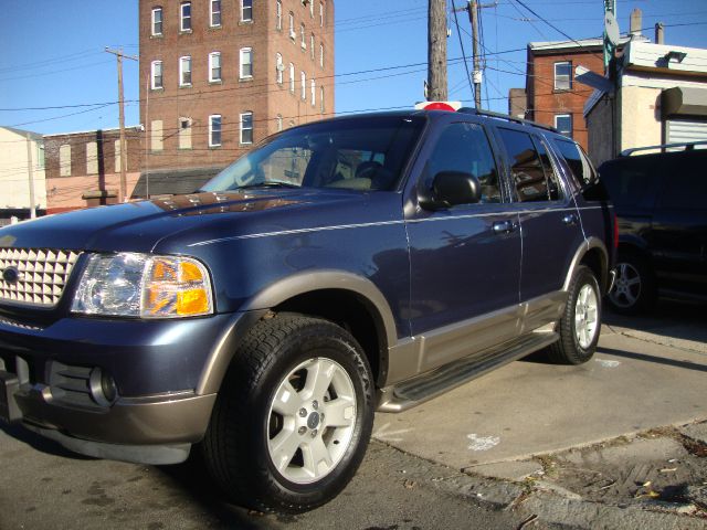 2003 Ford Explorer Custom Deluxe