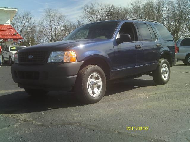 2003 Ford Explorer XLS