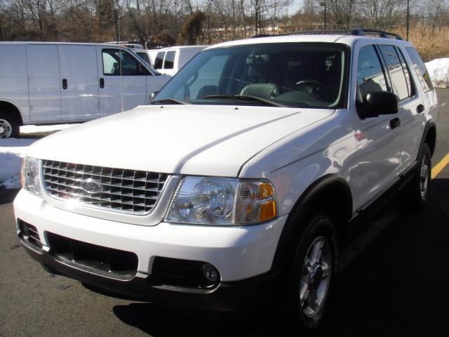 2003 Ford Explorer ESi