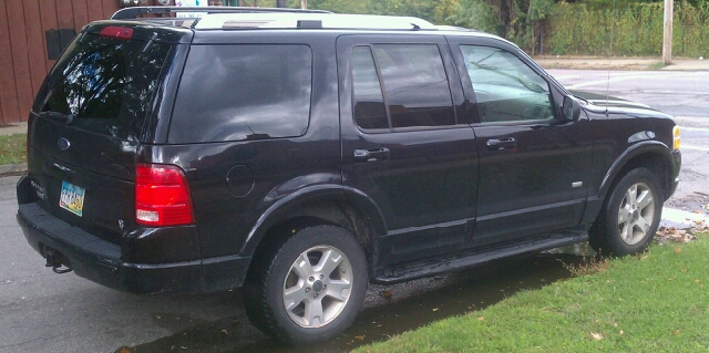 2003 Ford Explorer 2dr LWB