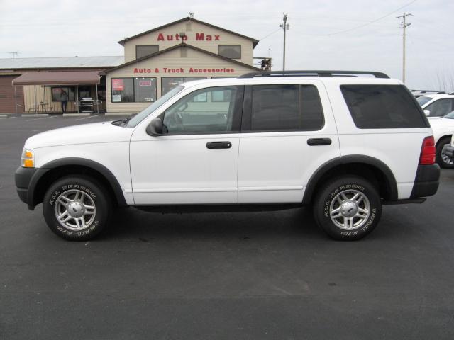 2003 Ford Explorer XLS