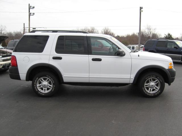 2003 Ford Explorer XLS