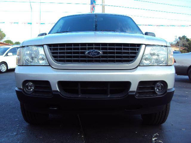 2003 Ford Explorer ESi