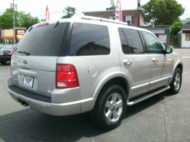 2003 Ford Explorer SLS Base