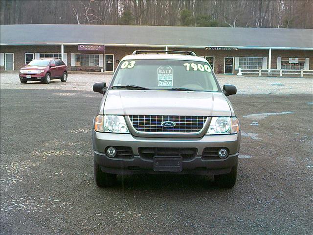 2003 Ford Explorer ESi