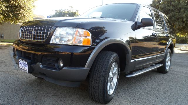 2003 Ford Explorer Touring Sedan