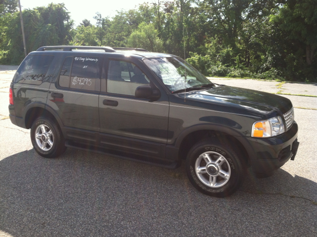 2003 Ford Explorer ESi