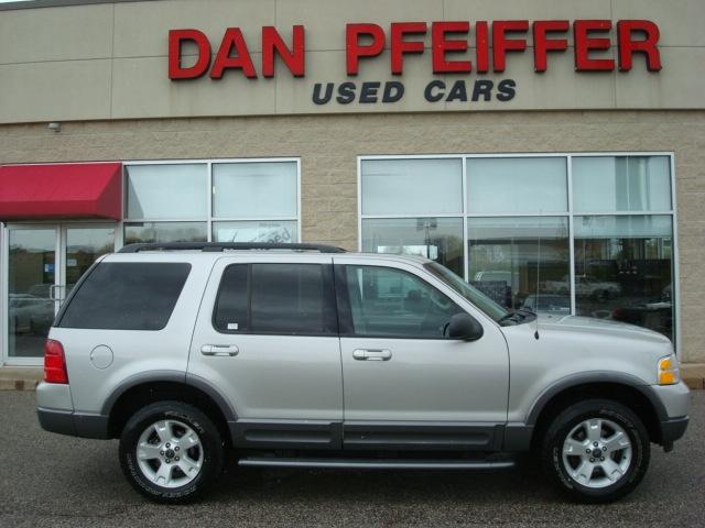 2003 Ford Explorer ESi