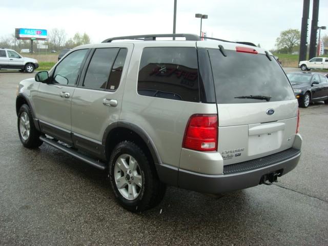 2003 Ford Explorer ESi