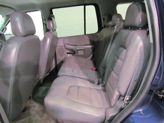 2003 Ford Explorer 2500 4WD