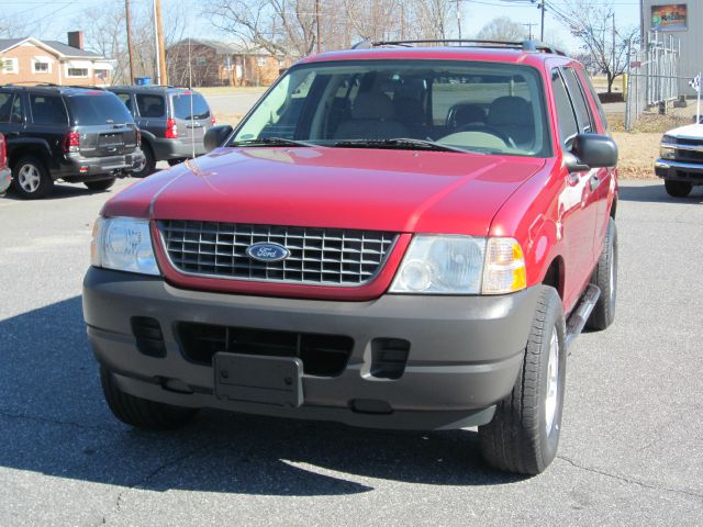 2003 Ford Explorer XLS