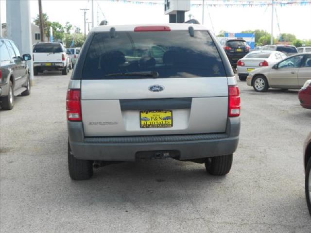 2003 Ford Explorer 2dr LWB